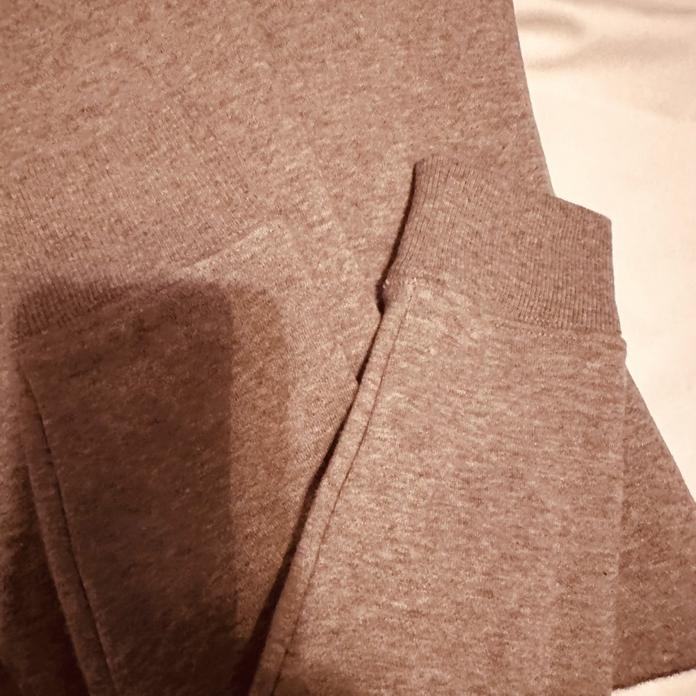Hoodie Cropped Size Small - Picture 8 of 8